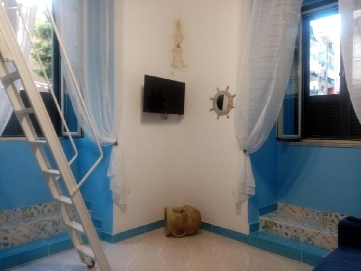 Casavinci Apartment เนเปิลส์ ภายนอก รูปภาพ